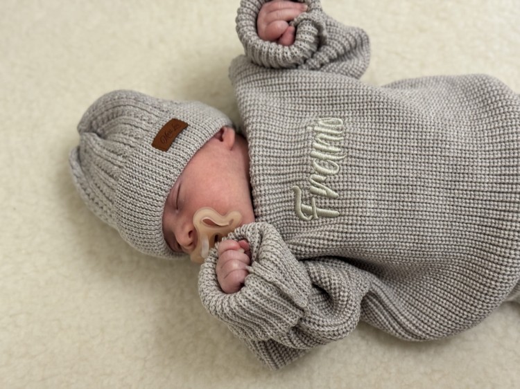 sweter z personalizacja